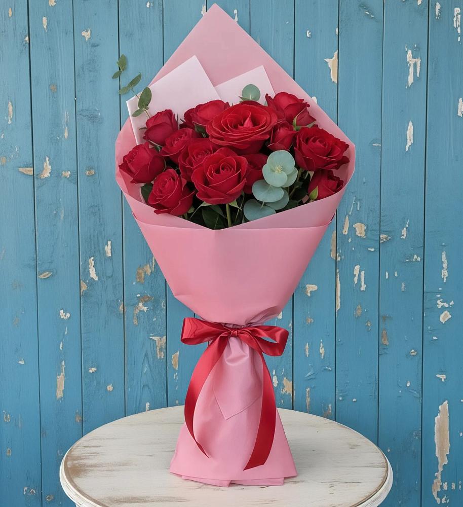 Букет цветов из: Розы в Дебесы