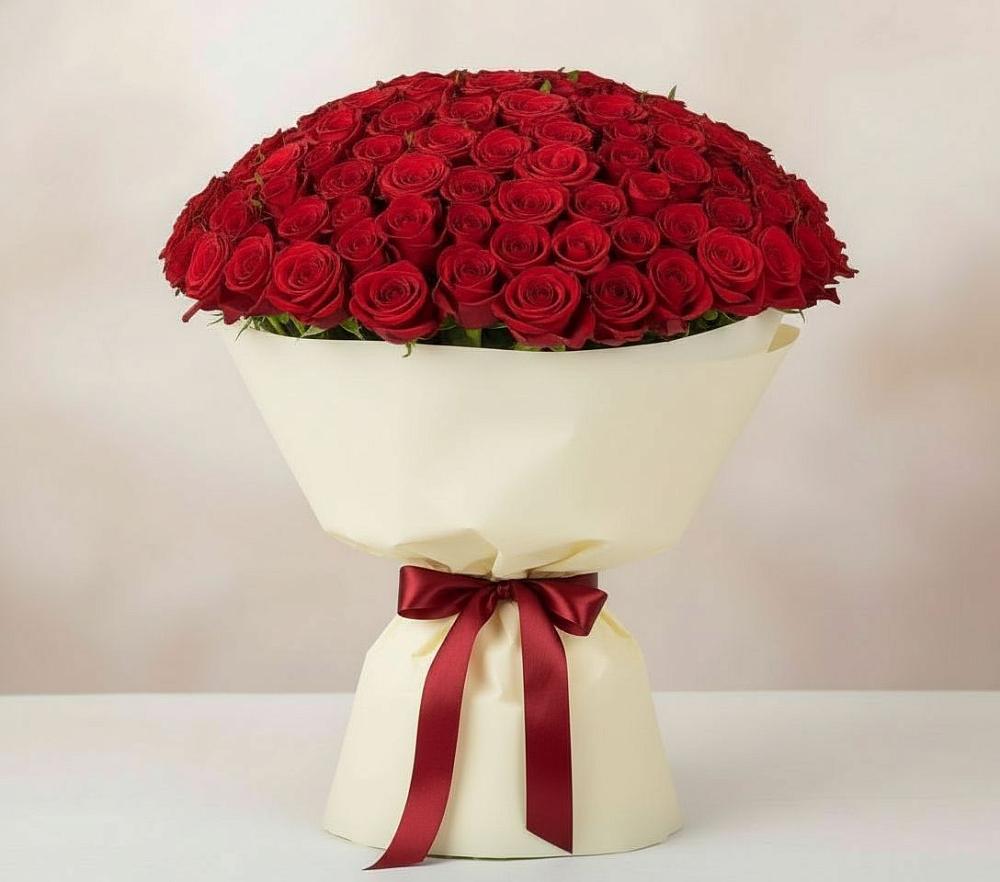 Букет 101 Красная роза Милано в Дебесы