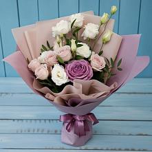 Букет цветов из:  Розы и Лизиантусы в Дебесы