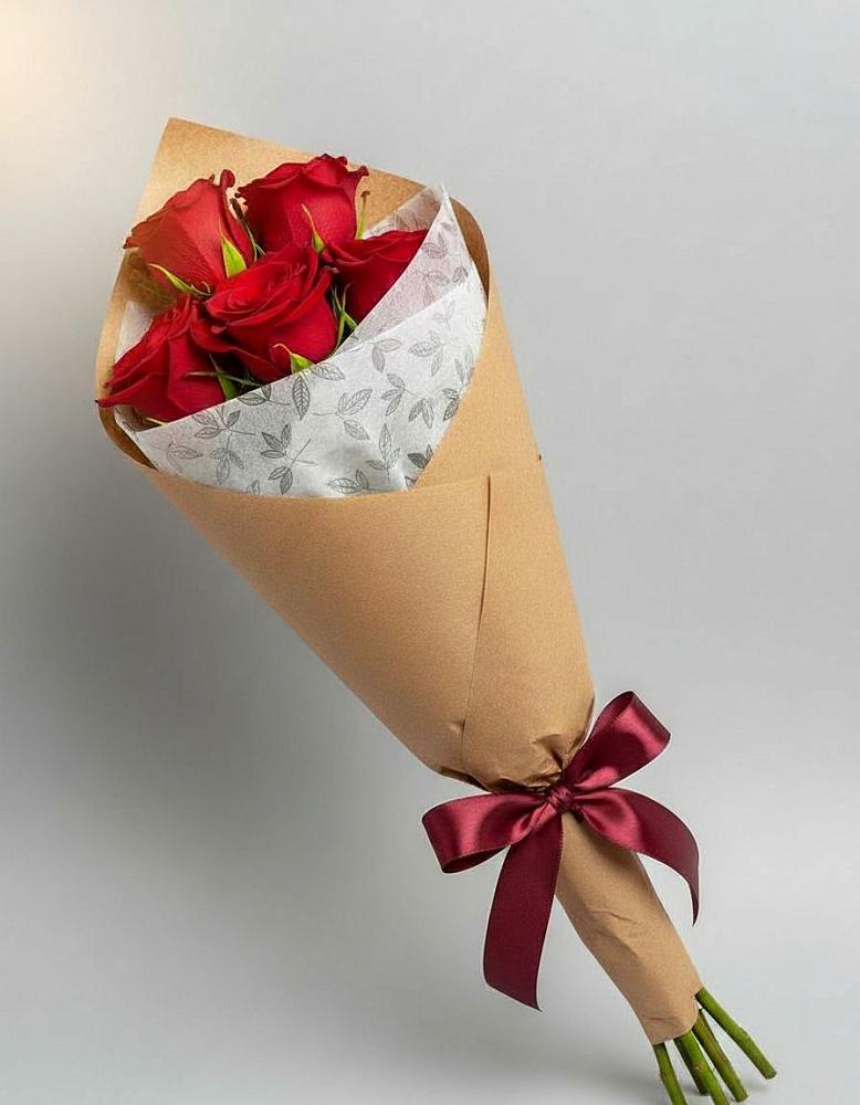 Букет цветов из: Розы в Дебесы