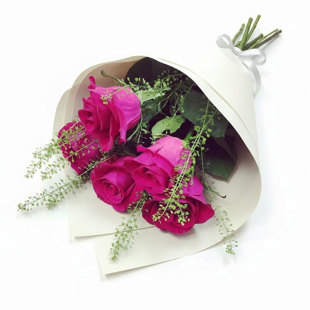 Букет цветов из: Розы в Дебесы