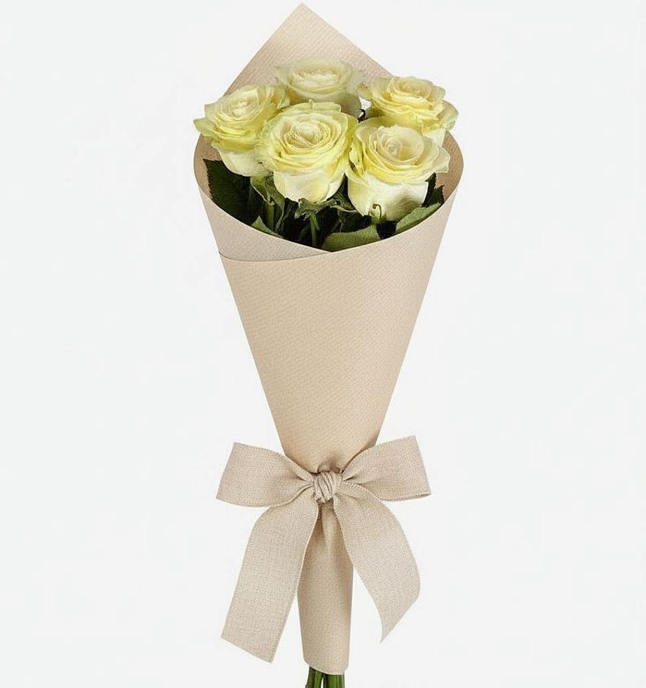 Букет цветов из: Розы в Дебесы