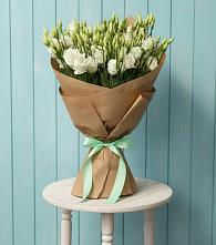 Букет цветов из:  Лизиантусы в Дебесы