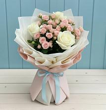 Букет цветов из:  Розы в Дебесы