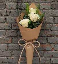 Букет цветов из:  Розы в Дебесы