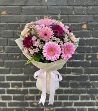 Букет цветов из:  Герберы и Хризантемы в Дебесы
