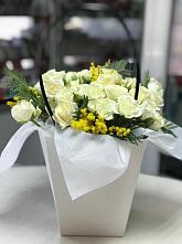 Цветочная композиция из Розы  в Дебесы